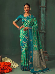 Bulk Quantity Silk Traditional Woven Saree with Rich Zari Pallu Order Sample