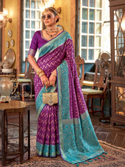Wholesale Quantity Silk Zigzag Woven Saree